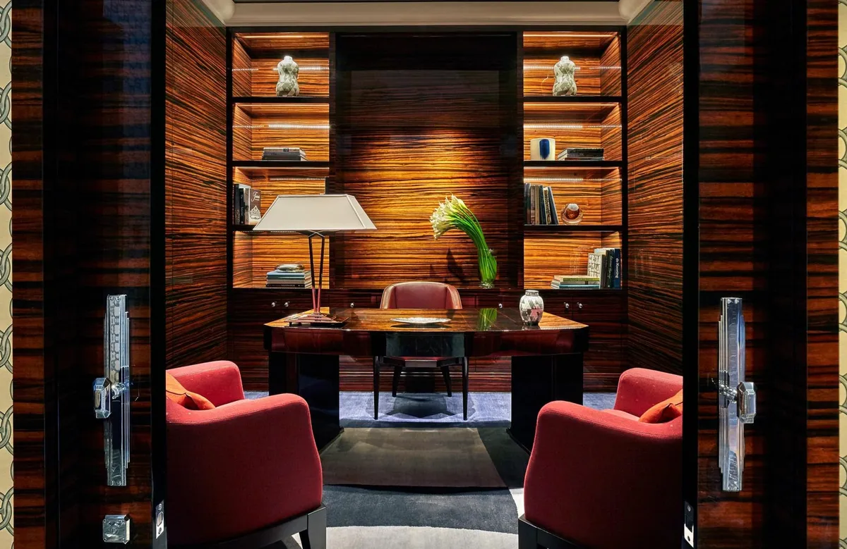 Presidential Suite, office at Four Seasons Hotel Bahrain Bay