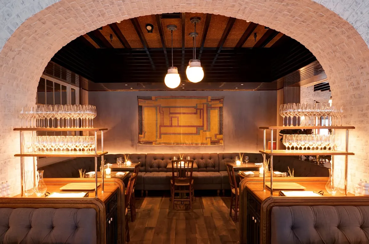 Main Dining Room, banquette niche at The Love, Philadelphia